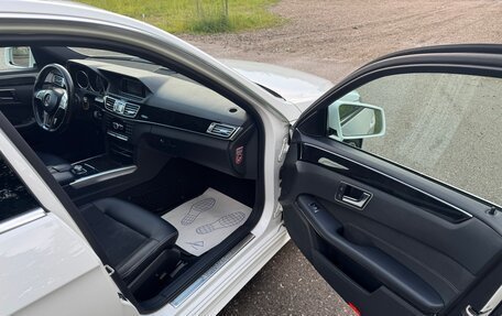 Mercedes-Benz E-Класс, 2014 год, 1 830 000 рублей, 17 фотография