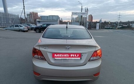 Hyundai Solaris II рестайлинг, 2014 год, 817 000 рублей, 5 фотография