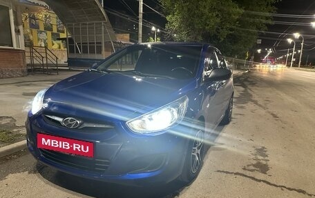 Hyundai Solaris II рестайлинг, 2011 год, 850 000 рублей, 15 фотография