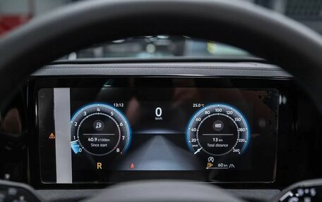 Volkswagen Tiguan, 2025 год, 4 990 000 рублей, 14 фотография