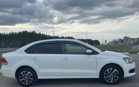 Volkswagen Polo VI (EU Market), 2015 год, 750 000 рублей, 1 фотография