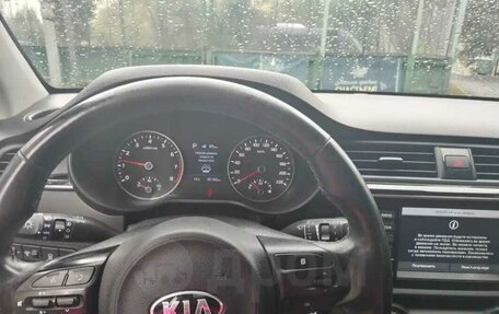 KIA Rio IV, 2018 год, 1 380 000 рублей, 3 фотография
