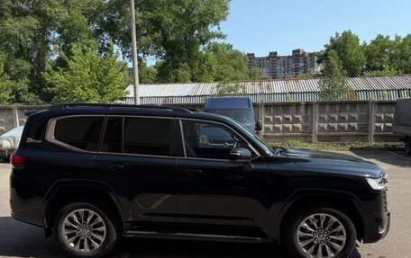 Toyota Land Cruiser, 2021 год, 11 550 000 рублей, 4 фотография