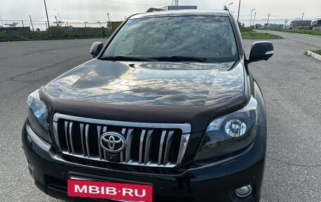 Toyota Land Cruiser Prado 150 рестайлинг 2, 2010 год, 3 000 000 рублей, 2 фотография