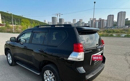 Toyota Land Cruiser Prado 150 рестайлинг 2, 2010 год, 3 000 000 рублей, 10 фотография