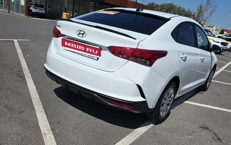 Hyundai Solaris II рестайлинг, 2020 год, 1 200 000 рублей, 27 фотография