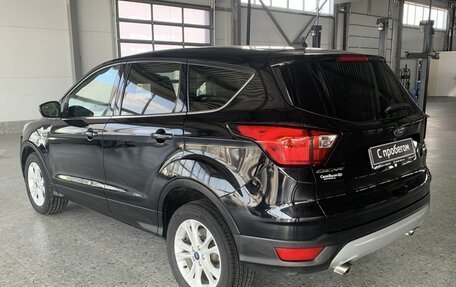 Ford Escape III, 2019 год, 1 474 000 рублей, 4 фотография