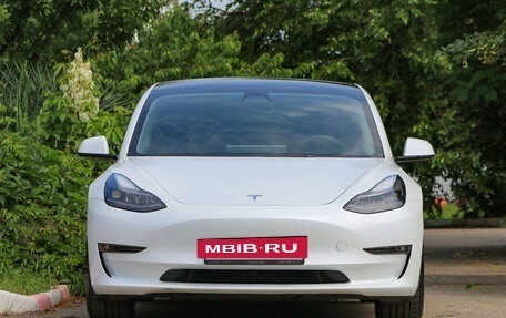 Tesla Model 3 I, 2021 год, 3 950 000 рублей, 3 фотография