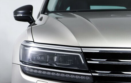 Volkswagen Tiguan II, 2019 год, 2 298 000 рублей, 24 фотография