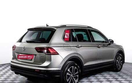 Volkswagen Tiguan II, 2019 год, 2 298 000 рублей, 5 фотография