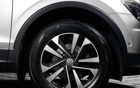 Volkswagen Tiguan II, 2019 год, 2 298 000 рублей, 26 фотография