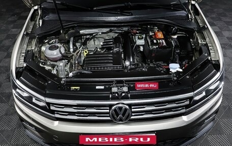 Volkswagen Tiguan II, 2019 год, 2 298 000 рублей, 9 фотография