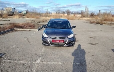 Hyundai Solaris II рестайлинг, 2011 год, 650 000 рублей, 1 фотография