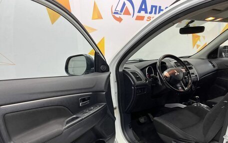 Mitsubishi ASX I рестайлинг, 2011 год, 830 000 рублей, 20 фотография