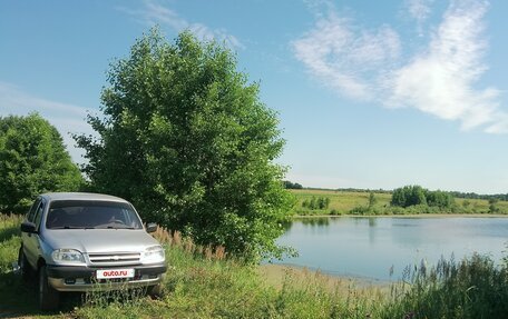 Chevrolet Niva I рестайлинг, 2003 год, 270 000 рублей, 4 фотография