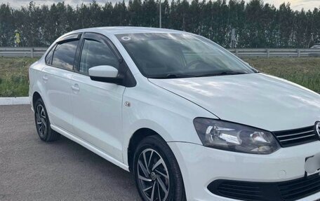 Volkswagen Polo VI (EU Market), 2015 год, 750 000 рублей, 4 фотография