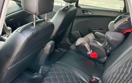 Opel Astra J, 2014 год, 880 000 рублей, 10 фотография