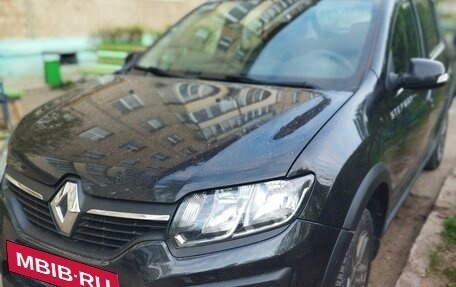 Renault Sandero II рестайлинг, 2015 год, 800 000 рублей, 2 фотография