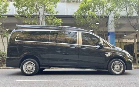 Mercedes-Benz Vito, 2021 год, 4 970 000 рублей, 3 фотография