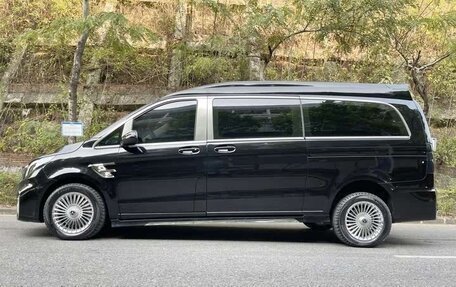 Mercedes-Benz Vito, 2021 год, 4 970 000 рублей, 4 фотография