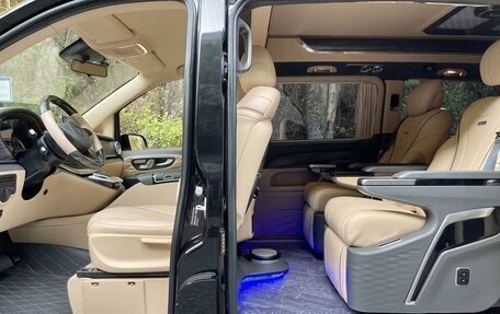 Mercedes-Benz Vito, 2021 год, 4 970 000 рублей, 9 фотография