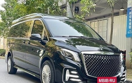 Mercedes-Benz Vito, 2021 год, 4 970 000 рублей, 5 фотография