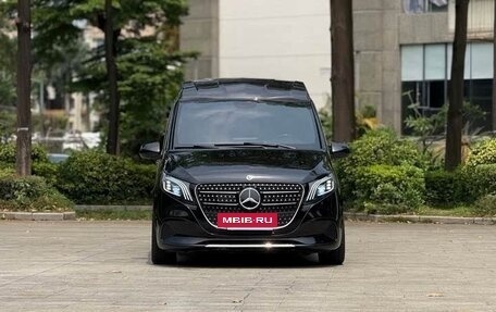 Mercedes-Benz Vito, 2021 год, 5 210 000 рублей, 4 фотография