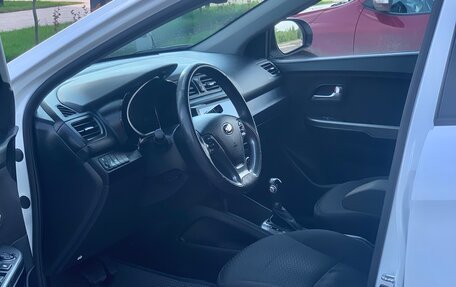 KIA Rio III рестайлинг, 2016 год, 960 000 рублей, 12 фотография
