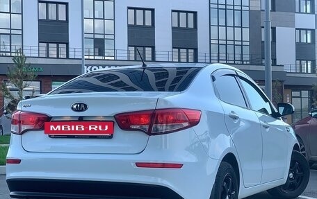 KIA Rio III рестайлинг, 2016 год, 960 000 рублей, 6 фотография