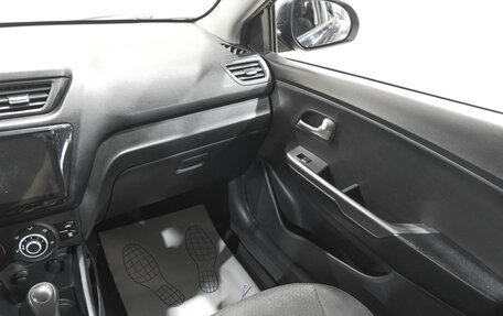 KIA Rio III рестайлинг, 2013 год, 879 000 рублей, 10 фотография