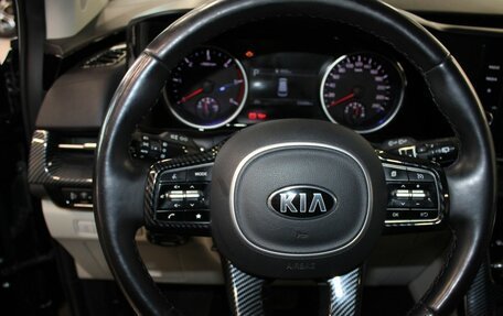 KIA Carnival, 2021 год, 4 050 000 рублей, 29 фотография