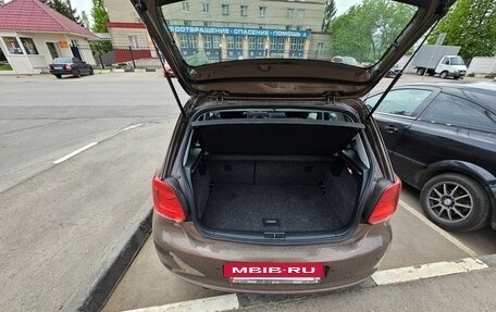 Volkswagen Polo VI (EU Market), 2011 год, 555 000 рублей, 18 фотография