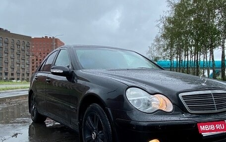 Mercedes-Benz C-Класс, 2003 год, 620 000 рублей, 4 фотография
