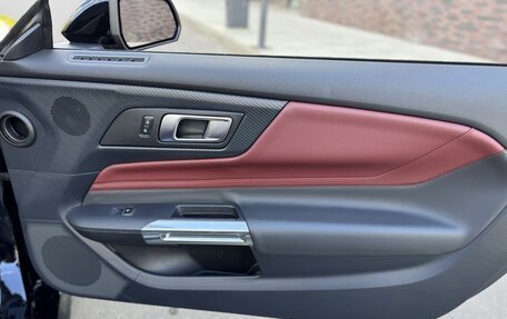 Ford Mustang, 2023 год, 12 500 000 рублей, 34 фотография
