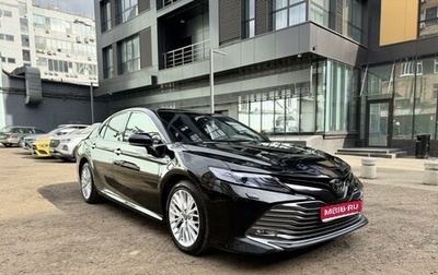 Toyota Camry, 2019 год, 2 800 000 рублей, 1 фотография