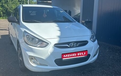 Hyundai Accent IV, 2013 год, 860 000 рублей, 1 фотография