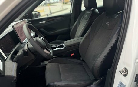 Volkswagen Tiguan, 2025 год, 5 500 000 рублей, 18 фотография
