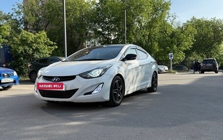 Hyundai Avante, 2011 год, 1 000 000 рублей, 2 фотография