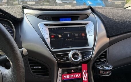 Hyundai Avante, 2011 год, 1 000 000 рублей, 9 фотография
