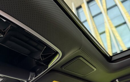 Land Rover Range Rover IV рестайлинг, 2020 год, 16 500 000 рублей, 18 фотография