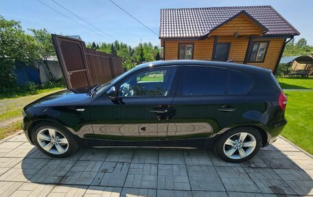 BMW 1 серия, 2011 год, 970 000 рублей, 2 фотография