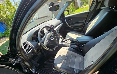 BMW 1 серия, 2011 год, 970 000 рублей, 8 фотография