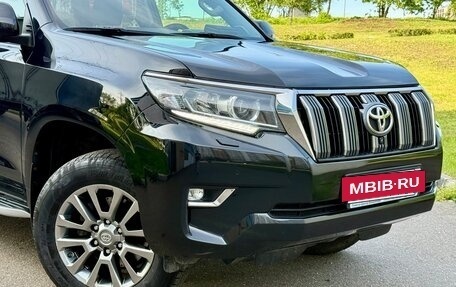 Toyota Land Cruiser Prado 150 рестайлинг 2, 2018 год, 5 549 000 рублей, 2 фотография