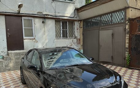 Toyota Camry, 2019 год, 2 000 000 рублей, 2 фотография