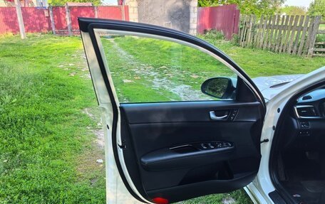 KIA Optima IV, 2019 год, 2 000 000 рублей, 7 фотография