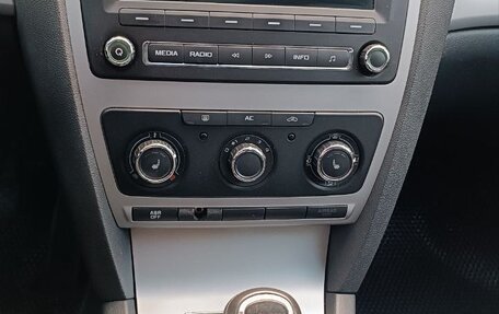 Skoda Octavia, 2013 год, 900 000 рублей, 20 фотография