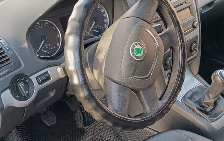 Skoda Octavia, 2013 год, 900 000 рублей, 16 фотография