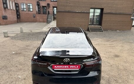 Toyota Camry, 2019 год, 2 800 000 рублей, 3 фотография