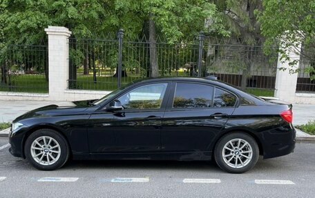 BMW 3 серия, 2017 год, 1 650 000 рублей, 4 фотография