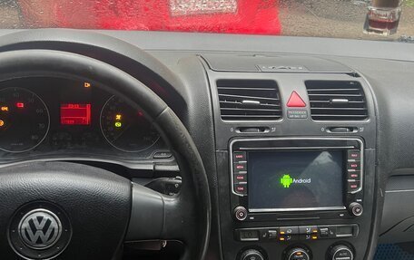 Volkswagen Golf V, 2004 год, 430 000 рублей, 3 фотография